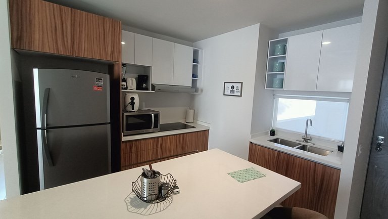 Beautiful 2 bedroom condo