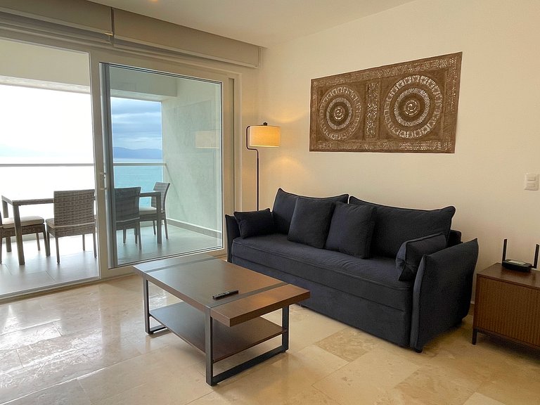 Condominio de un dormitorio con vista al mar