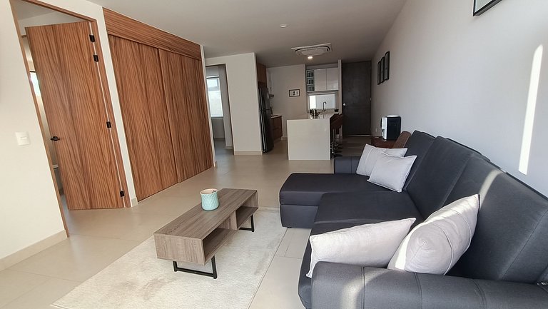 Hermoso condo de 2 habitaciones