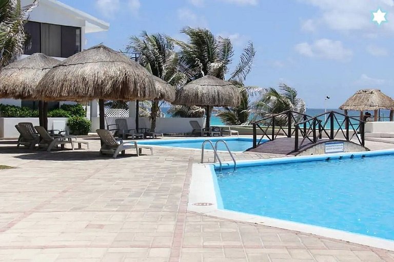 Lagoon View and Private Beach